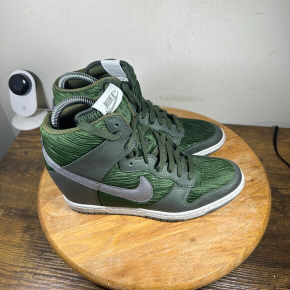 Nike Dunk Sky Hi Carbon Green Womens Size 10 Wedge Shes Sneakers 528899-302